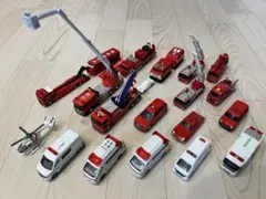 トミカ 消防車 救急車18台まとめ売り ロングタイプ5台含む はしご車 ポンプ車のサムネイル