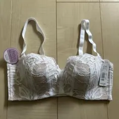 エメフィール　ストラップレス　超盛ブラ　C70