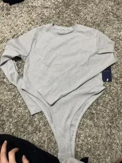 【新品】レディーライク　ボディスーツ　グレー