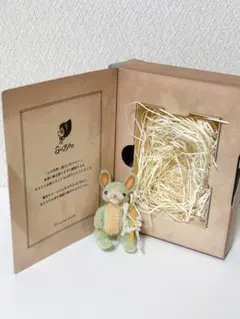 Item thumbnail for item e26ba6a1-e128-4ea6-9d5d-866eb788db7b