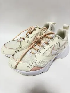 NIKE ナイキ エアハイツ スニーカー レディース 24.5cm