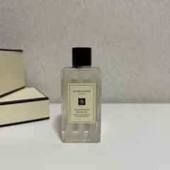 JO MALONE ENGLISH PEAR & FREESIA ボディーソープ