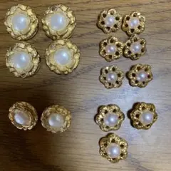 金色の花形ボタン 4種類