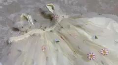 パステルイエロー　チュールベビードレス