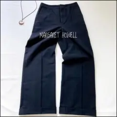 美品24SS MARGARETHOWELL コットン カービー テーパードパンツ 美品24SS MARGARETHOWELL コットン カービー テーパードパンツ