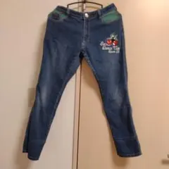 デニムボトムス 赤いチェリー刺繍