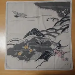 紅型 ハンカチ 雲と鳥と桜のデザイン