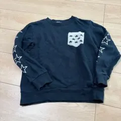 星柄ポケット付き黒トレーナー