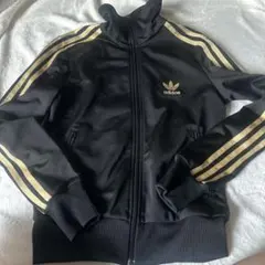 adidasオリジナル　トラックジャケット　ゴールドs