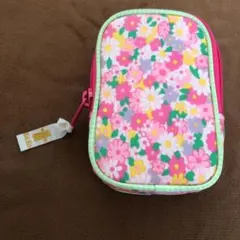 E: フェフェ　花柄　ポーチ　キッズケータイケースのサムネイル