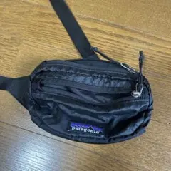 patagonia ブラック　ウエストポーチ