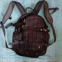 [美品]リュック　チェック　黒　ピンク肩ベルト幅広負担軽減
