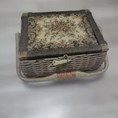 80年代！！昭和レトロ裁縫箱 - メルカリ