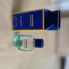 Givenchy INSENSÉ ULTRAMARINE 30mlのサムネイル