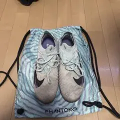 Nike Phantom サッカーシューズ ベージュ/ミント