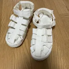 ホワイト ストラップサンダル　日本サイズ26cm
