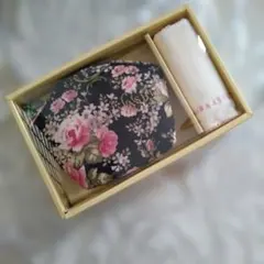 LAURA ASHLEY ポーチ＆タオルセット