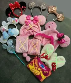 Disneyまとめ売り ミニーマウスファンキャップ　カチューシャ 【おまけ付】