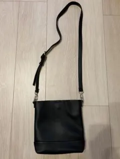 グローバルワークのショルダーバッグのサムネイル