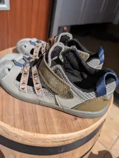 BREEZ IFME 水陸両用サンダル 19センチ