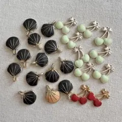 Item thumbnail for item 86fd0b64-e799-4f07-8b9f-895efa193f9e