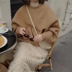 新品タグ付きe a phi ブラウン オーバーサイズ スウェット