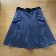 フレアスカート ひざ丈のサムネイル