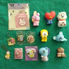 BT21フィギュア・キーホルダー・バッチセット