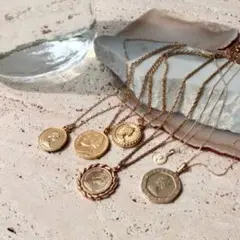 【未使用】ソワリー　コインネックレスのサムネイル