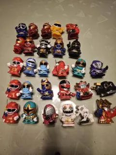 戦隊ヒーロー フィギュアセット 28個