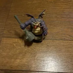 ドラゴンクエストフィギュア 紫色