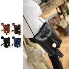 ワンショルダーバッグ★今季流行！タッセル/軽量/内ポケット付