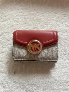 『美品』売り切りたいのでお願いしますMICHAEL KORS 三つ折り財布