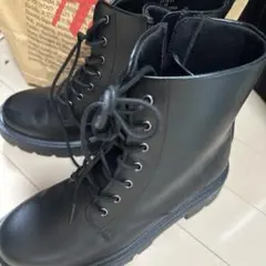 ブラックレザー レースアップブーツ Mサイズ H&M