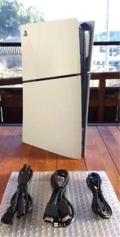 新型スリムPlayStation5 CFI-2000B デジタルエディション美品
