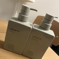 【新品未開封】アクニー AKNIR 薬用ヘアケア シャンプー＆トリートメントのサムネイル