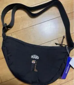 イカク　IKAKU 限定　グラニフ　ミニショルダーバッグ　新品　レッサーパンダ