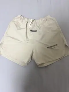 エッセンシャルズ　メンズ　ショートパンツ サイズM ベージュ