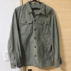 オリーブグリーン ミリタリージャケット