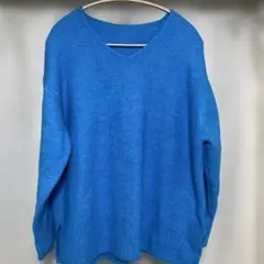 cocaヤック風青色 Vネック ニットセーター Lサイズふあふあ軽く