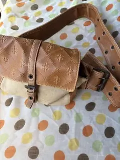 パトリックコックス　レザーキャンバスボディバッグ&ベルト♫