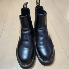 ブラック サイドゴアブーツ