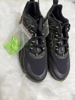 【新品】Nike Air Max 270 ブラック/グリーン