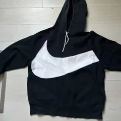 NIKE ビッグスウッシュ パーカー ブラック