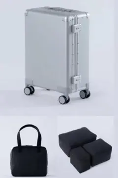 一度のみ使用　Magne 最軽量 スーツケース＋専用バック4個付き