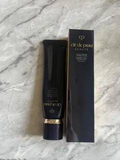 clé de peau ヴォワールコレクチュールn 40g SPF25 PA+