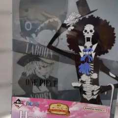 ONE PIECE ブルッククリアファイル＆ステッカー新品未使用未開封品