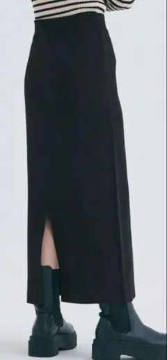 タイトスカート スリット