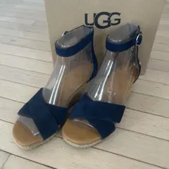 UGG ウェッジソール サンダル ネイビー 22.5cmのサムネイル
