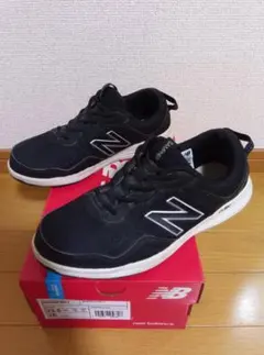 ウォーキング スニーカー